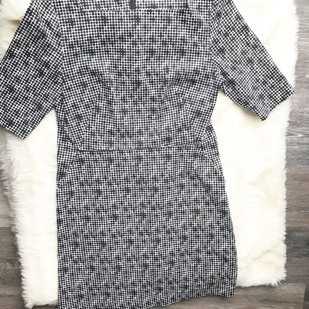 Kate Spade Slash Pocket Sunspot Shift Dress - Picture 4 of 6